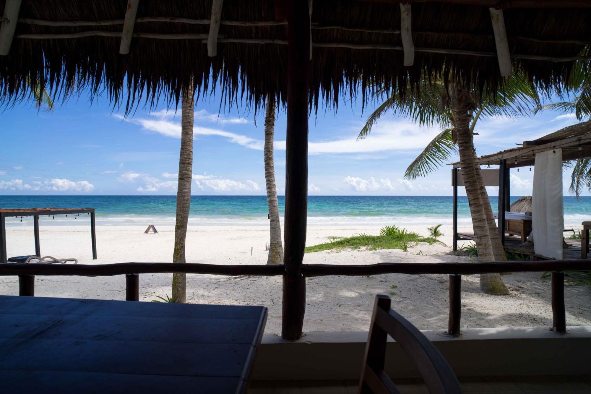 Hotel Bt Live Tulum Located At The Party Zone Zewnętrze zdjęcie