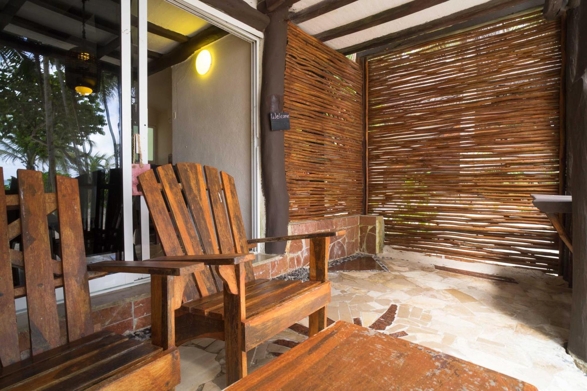 Hotel Bt Live Tulum Located At The Party Zone Zewnętrze zdjęcie